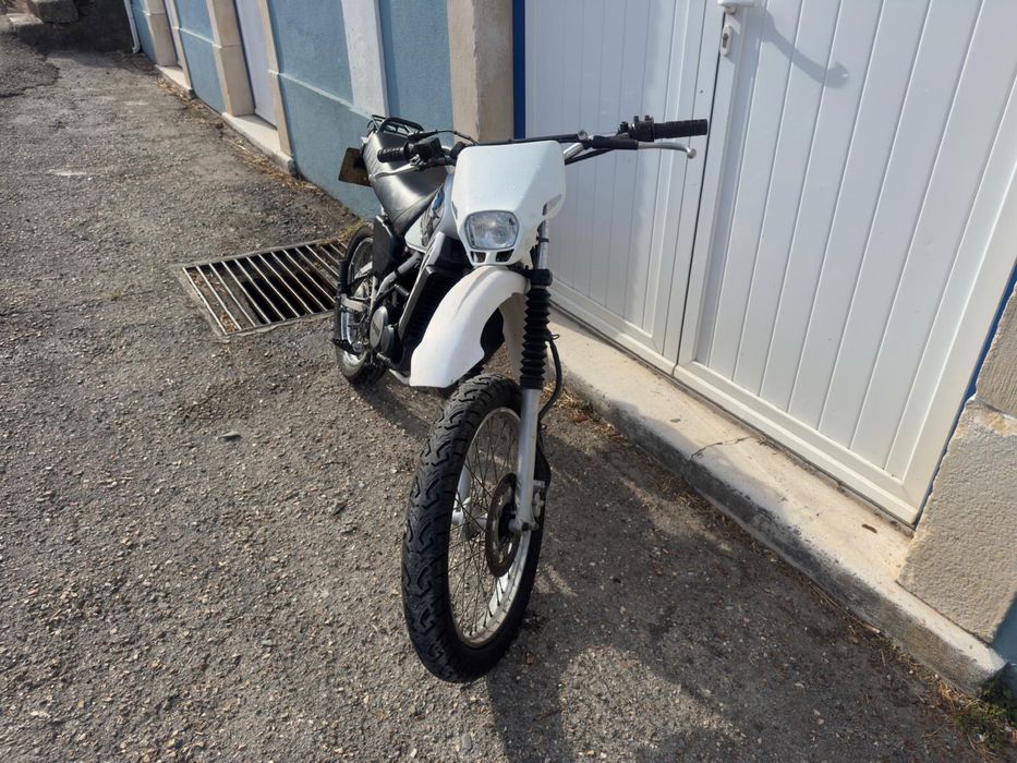 Yamaha DT 50 em bom estado (negociavel)