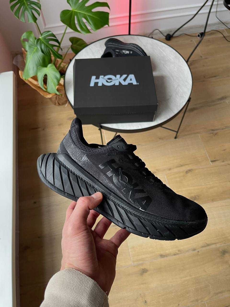 Унисекс кроссовки для бега Hoka One Carbon X спортивні кросівки хока