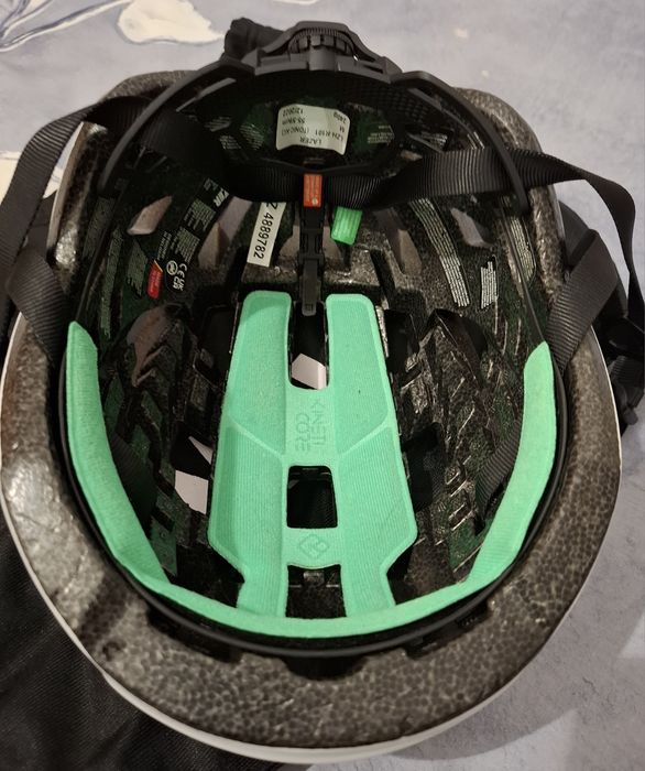 Capacete Lazer Tempo KinetiCore branco