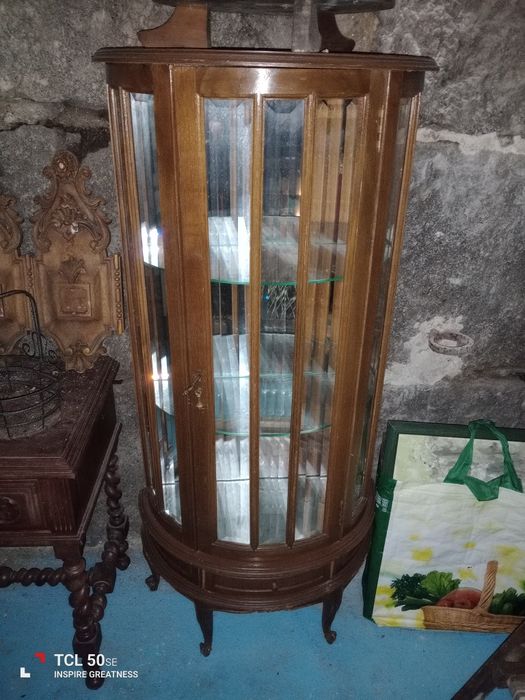 Móvel mostruário vintage em bom estado.