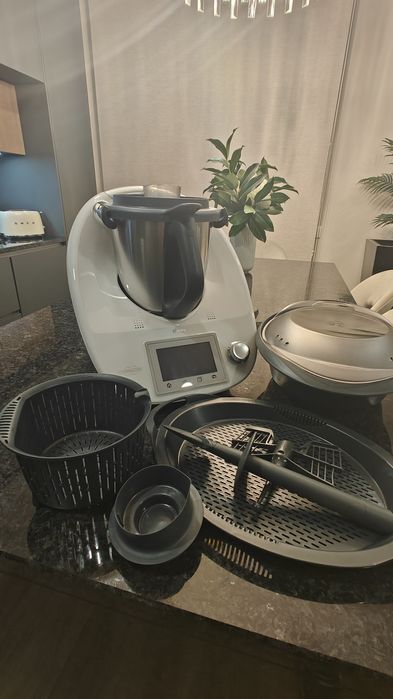 Bimby TM5 com todos os acessórios + Chave ABC BIMBY