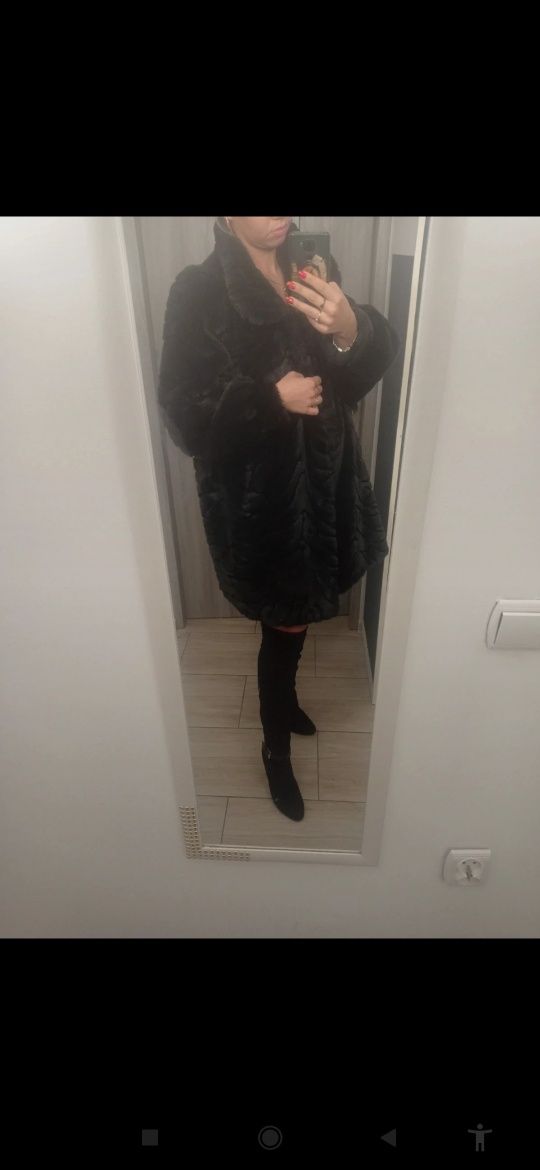 Sztuczne futro. Czytaj opis.