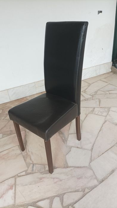 mesa e cadeiras para venda