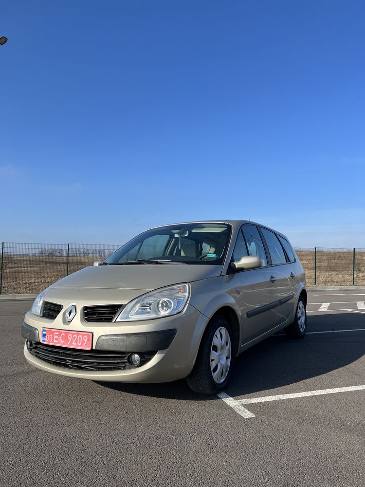 Renault Grand Scenic 2