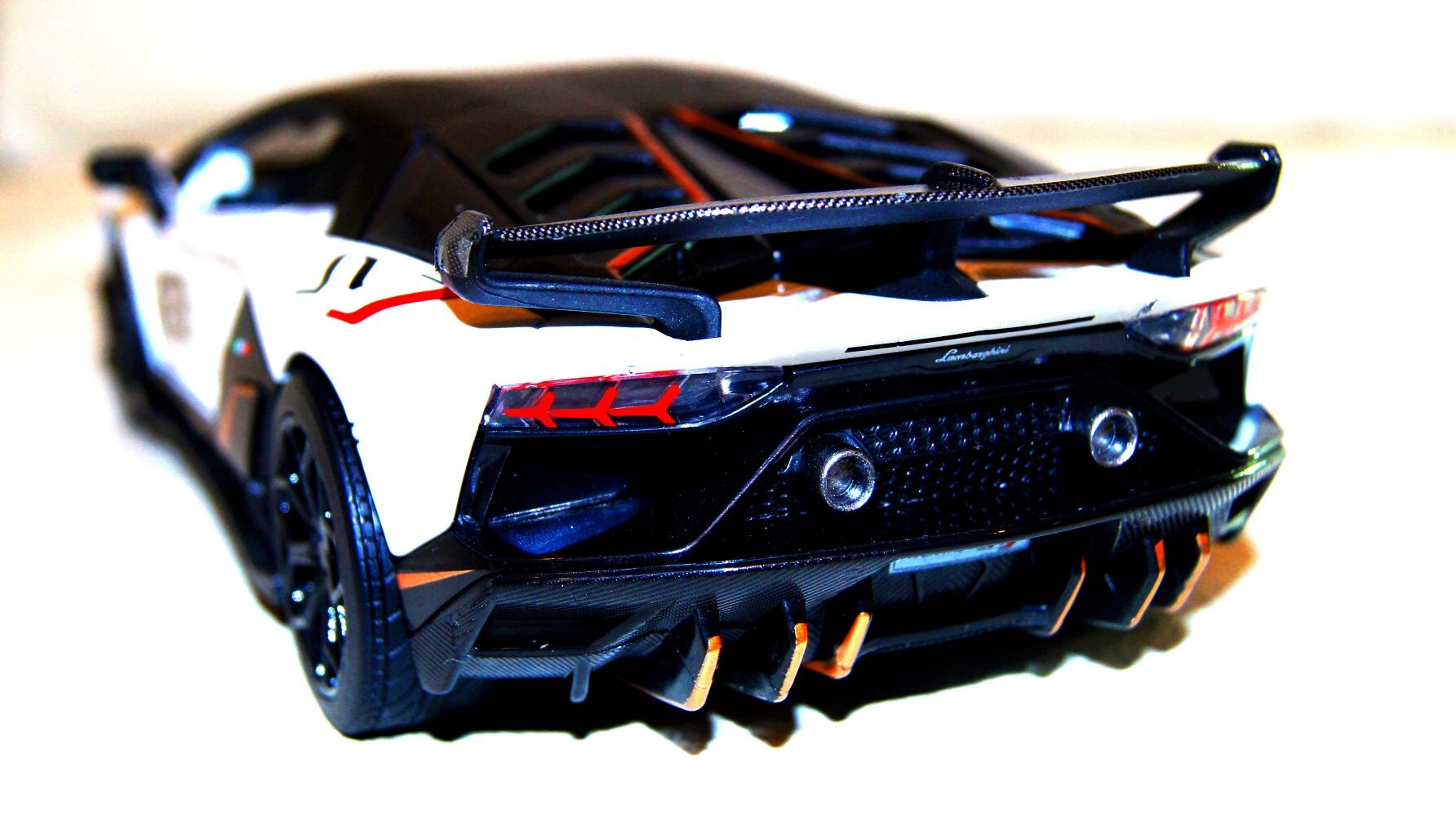 Model, autko, resorak, Lamborghini Aventador1:24 Nowy