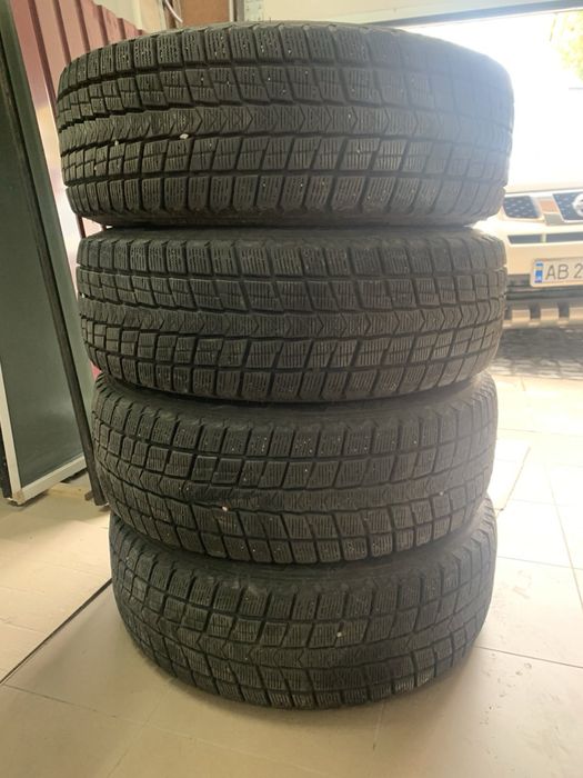 Диски з Зимовою Резиною r16 5x114.3  215/65/R16