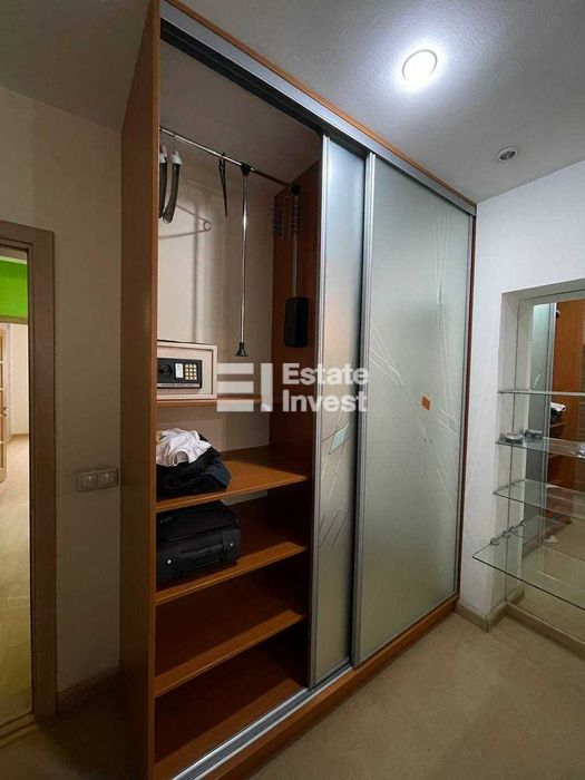 Здається 3х кімнатна квартира на проспекті Миколи Бажана