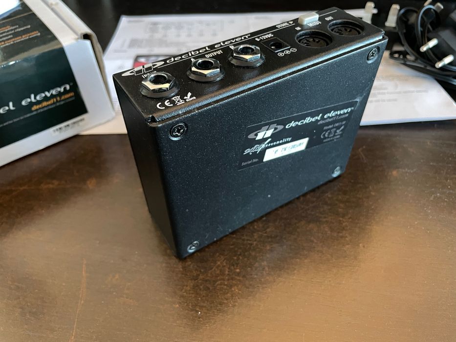 Decibel Eleven - Split Personality (Pedal AB-Y)