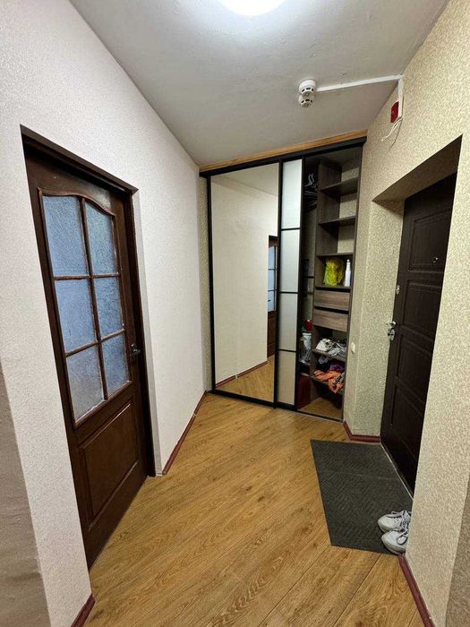 Здається чудова 1к квартира Науки 80а/73