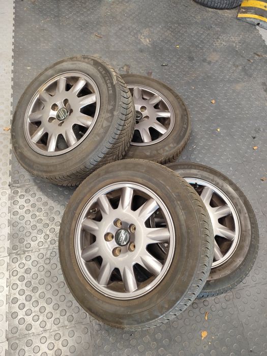 Felgi aluminiowe oryginalne Volvo , Ford 5x108  Opony zimowe 195/65/15