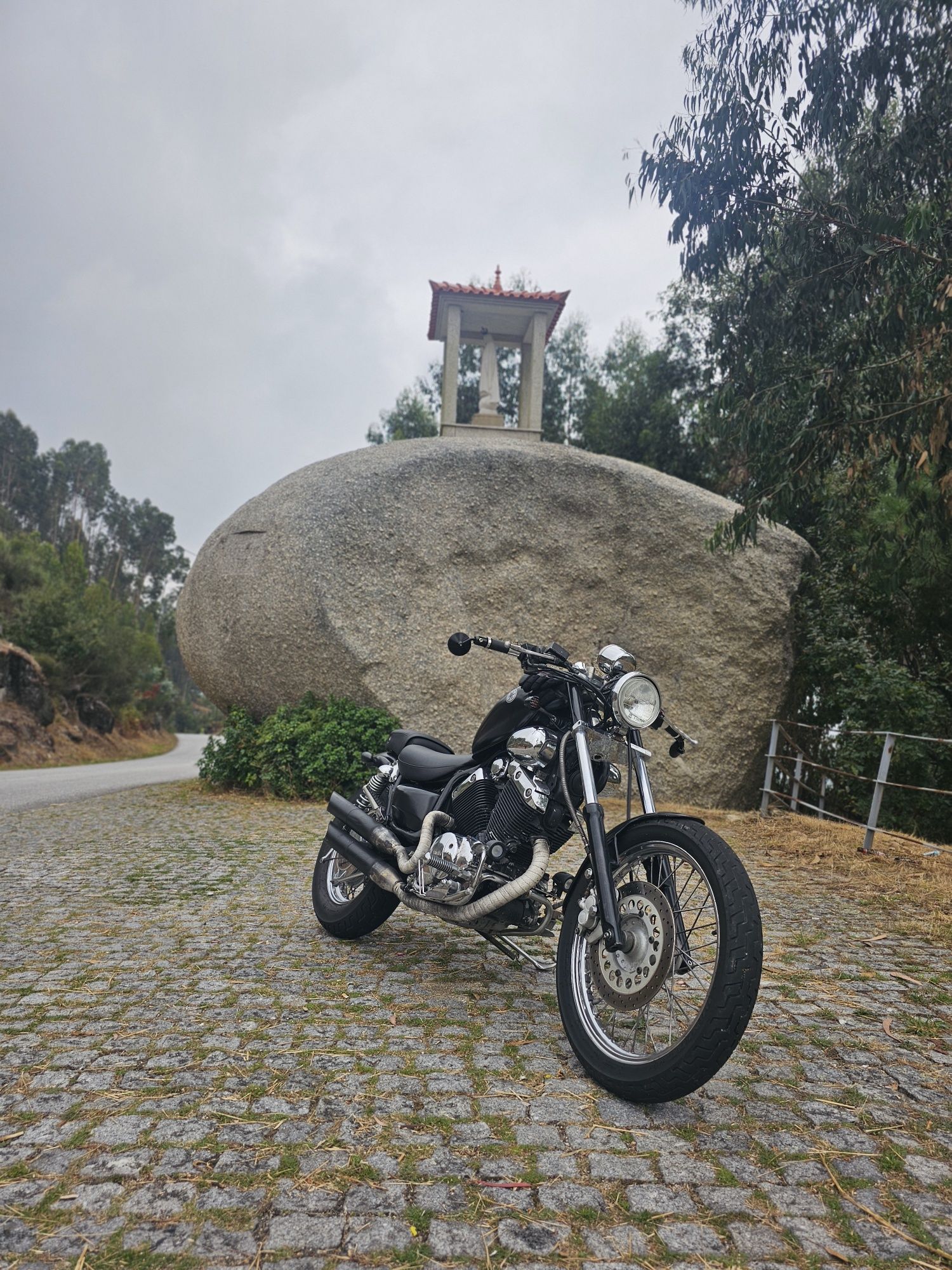 Yamaha Virago XV 535.