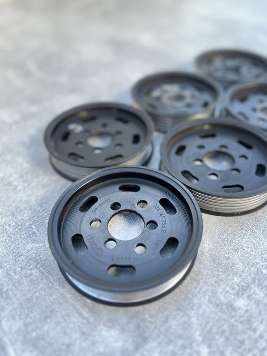 Шків ГУРа Audi A6 C6 2.0 TDI Гідро Підсилювача Руля Розборка 038145255