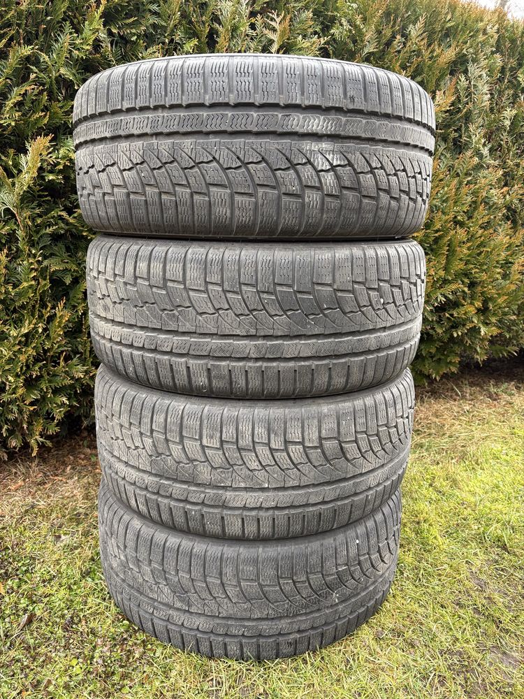 4x Opony zimowe Nokian WR A4 235/45/17 97H XL