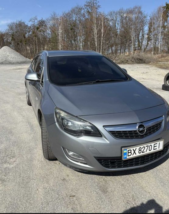 Продам Opel Astra j 1.7cdti