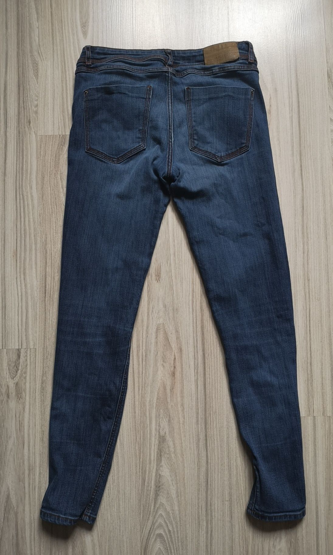 Spodnie jeansowe damskie ZARA rozmiar 38