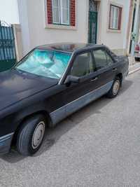 Vende-se Mercedes D200