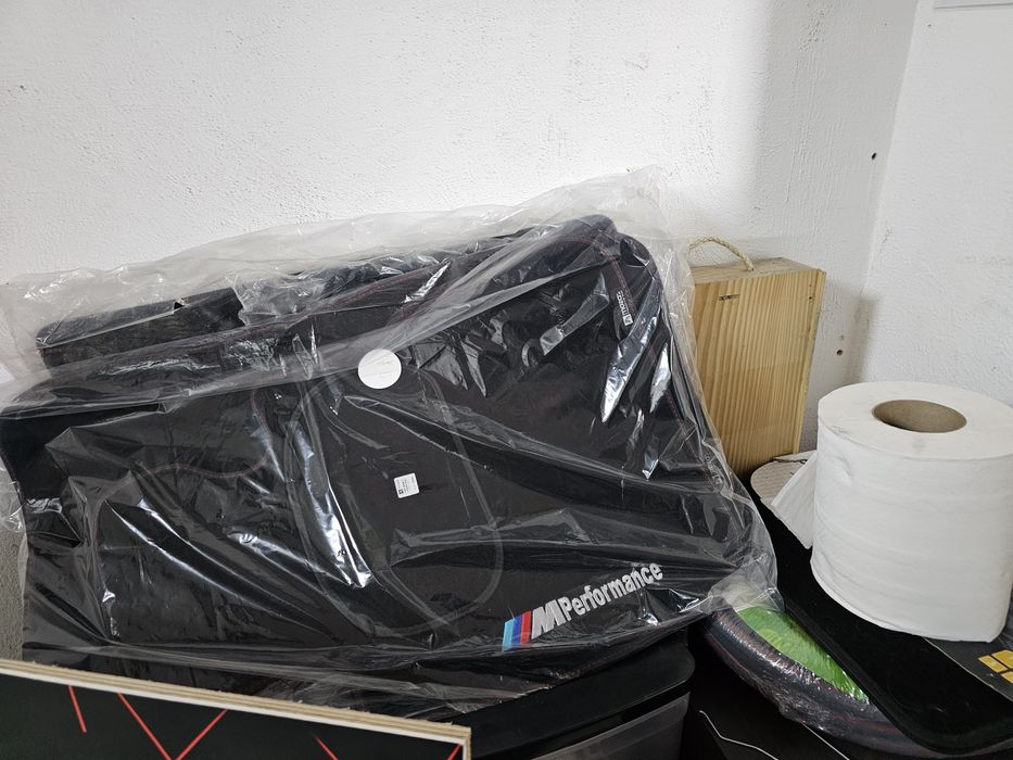 Vendo tapetes da bmw