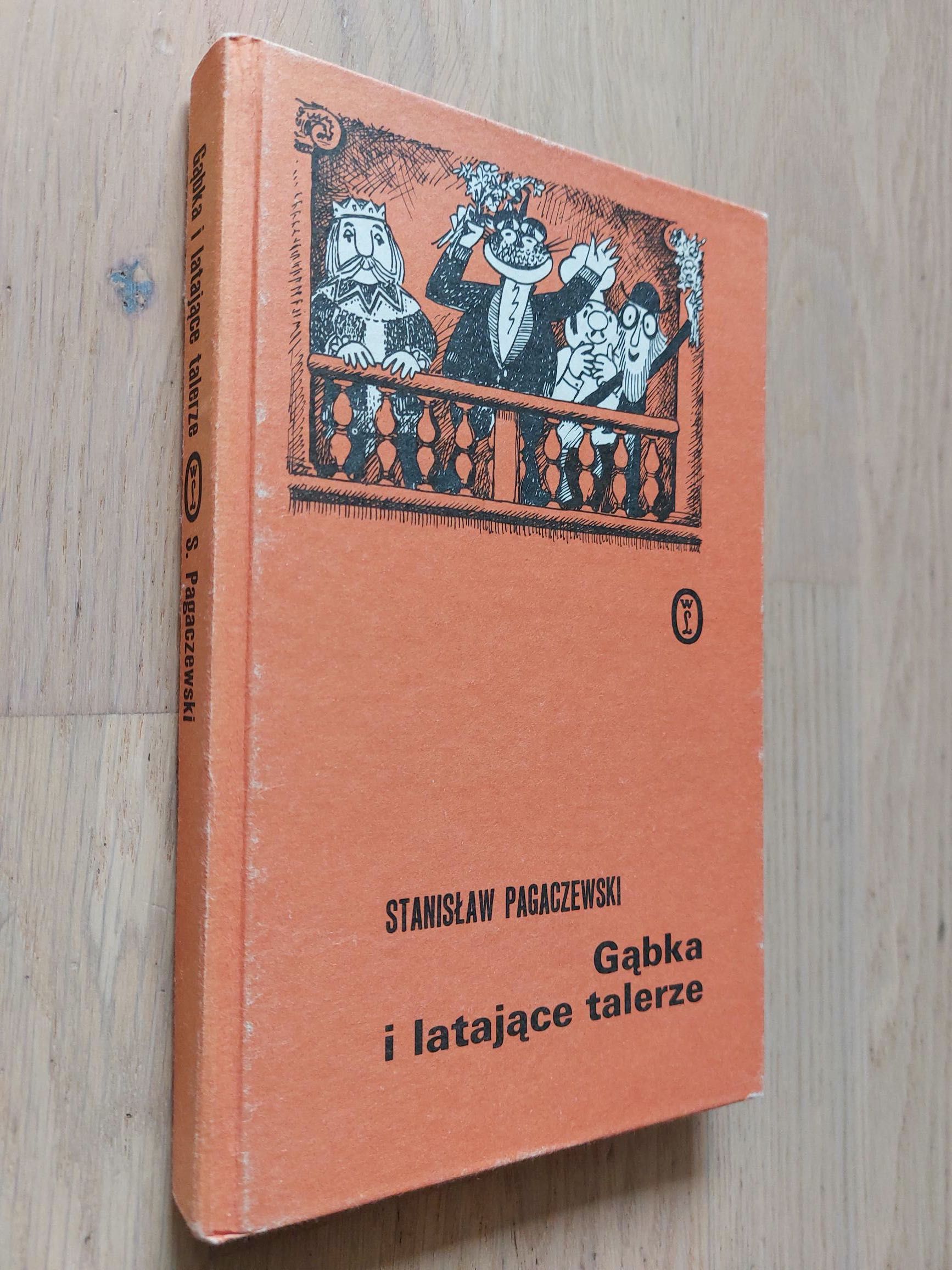 Stanisław Pagaczewski, Gąbka i latające talerze