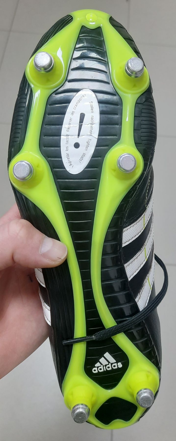 Кожані футбольні бутси Adidas AdiPure 11Pro TRX SG 41 р бу