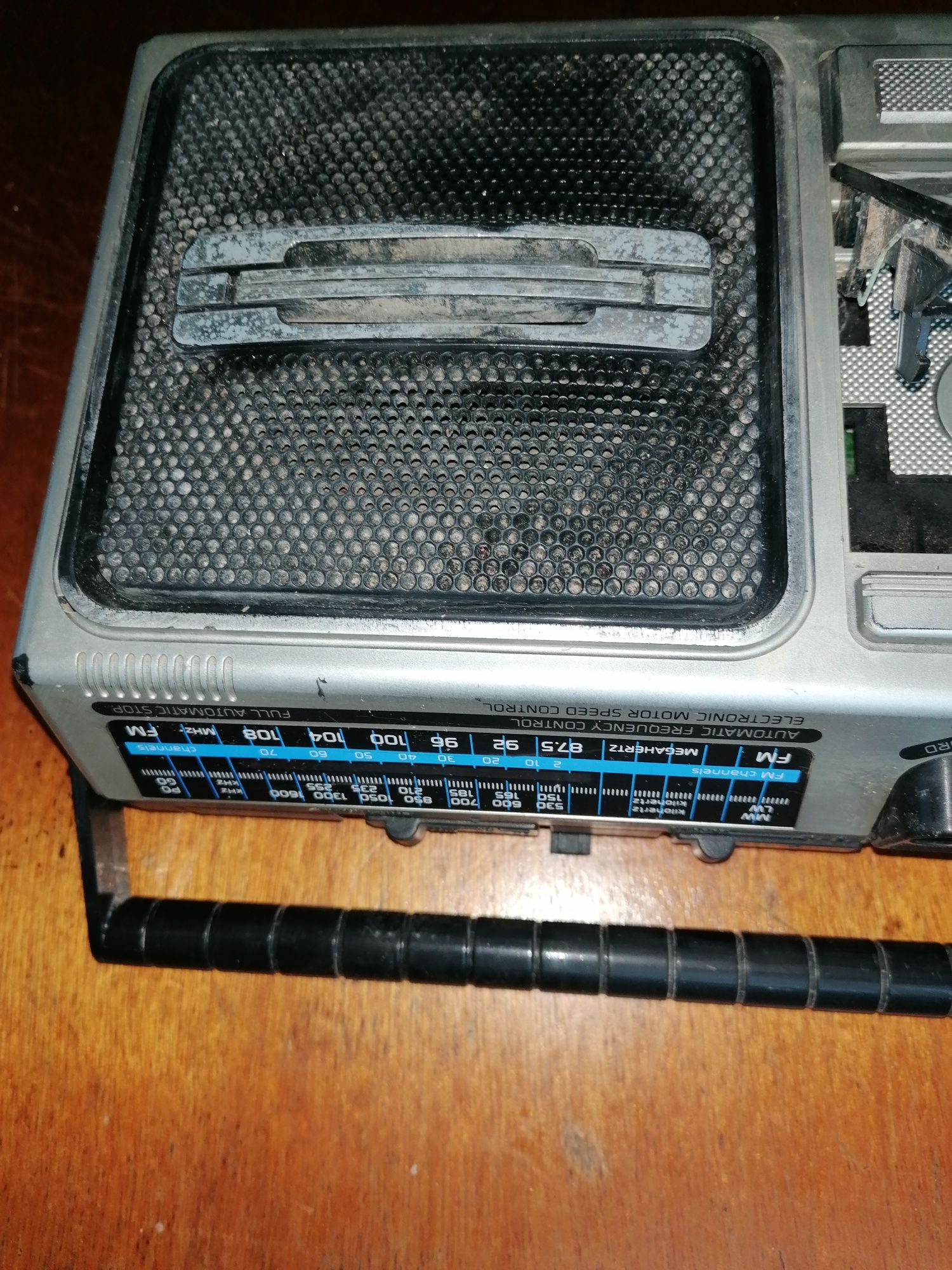 Radiola Radio Cassette Recorder D7168