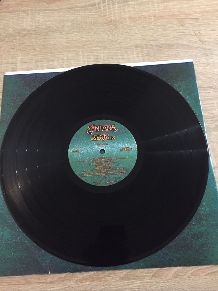 Santana Beyond Appearances USA EX+