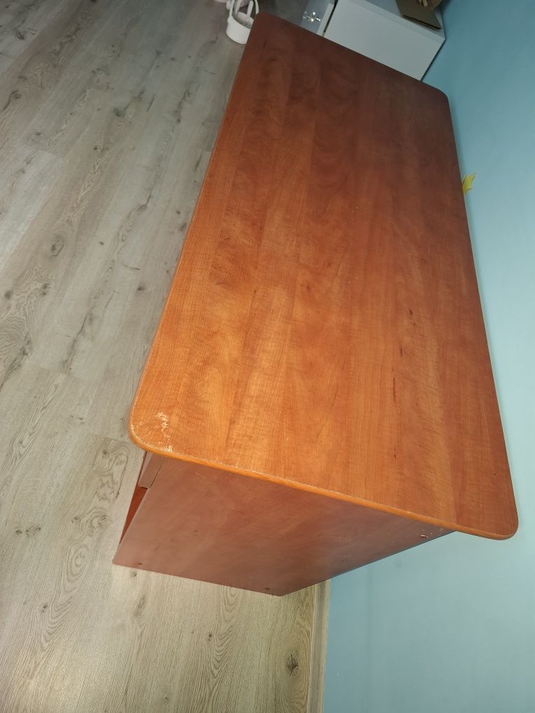 Biurko używane 130x60