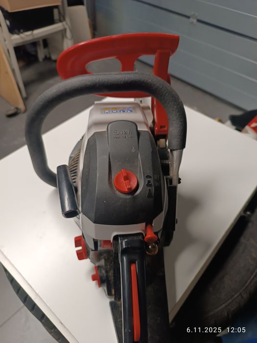 Piła łańcuchowa spalinowa