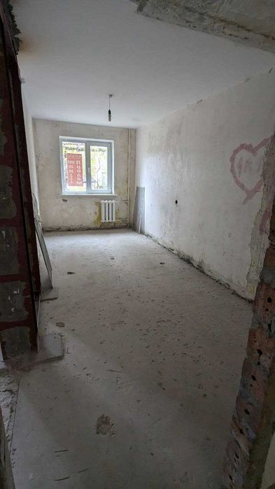Квартира під ремонт на Калнишевського