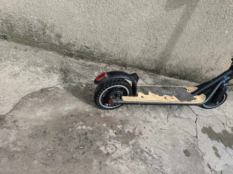 Hulajnoga elektryczna