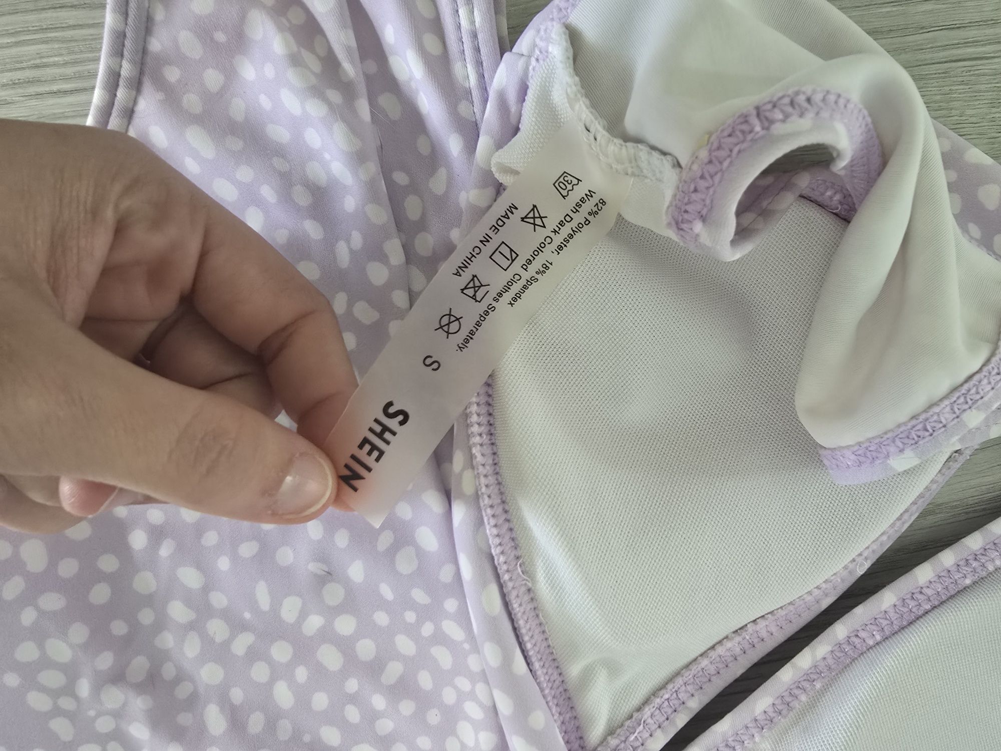 Biquíni Shein Lilás com Bolinhas Brancas
