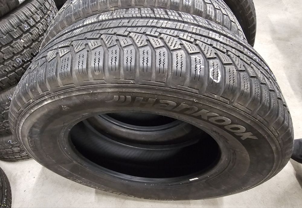 215/70R16 Hankook Winter i cept evo 2 SUV Zima