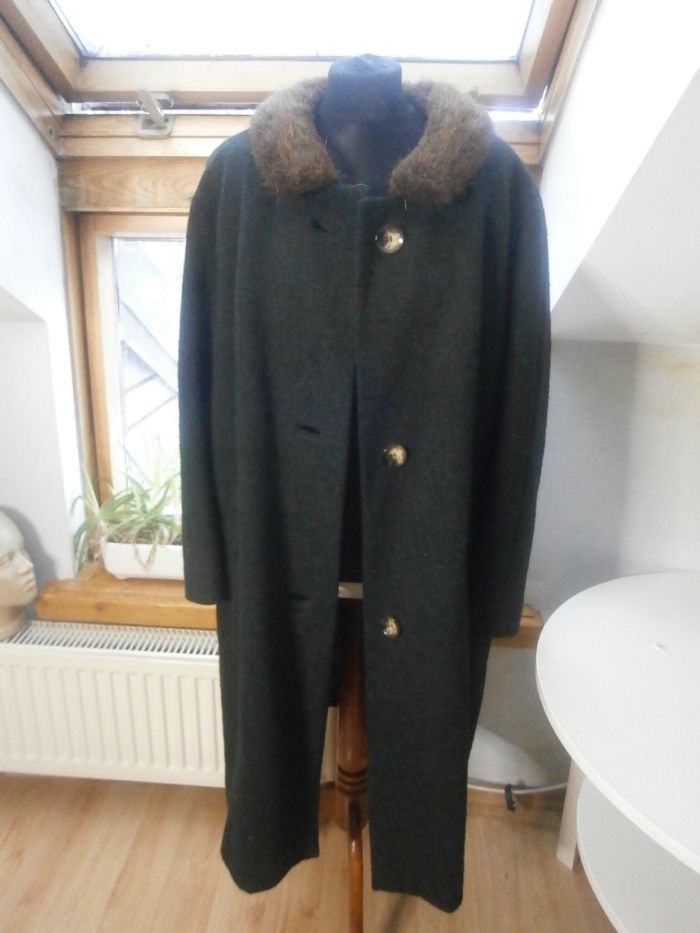 Wełniany ciemnozielony płaszcz vintage L kołnierz futro prawdziwe
