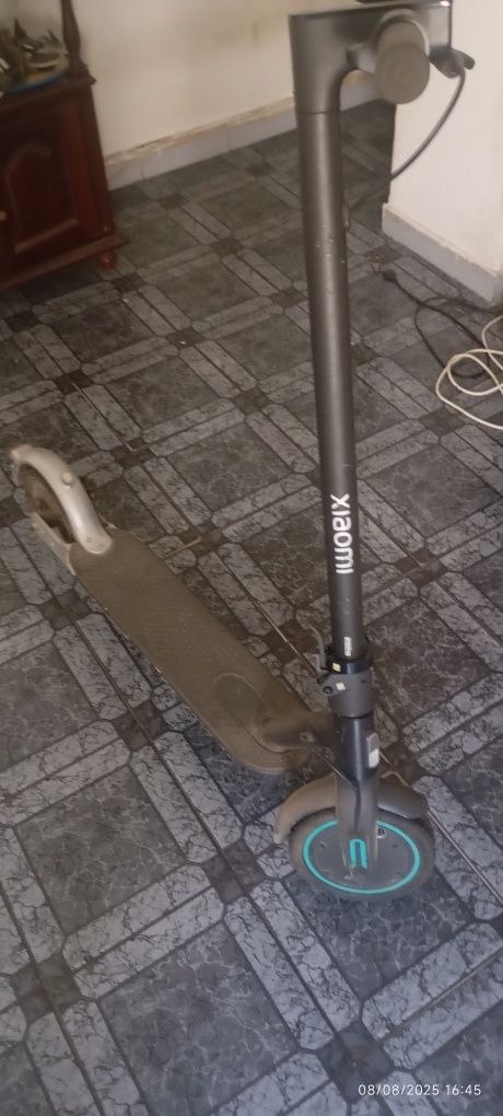 Trotinete Xiaomi pro 2 Mercedes amg