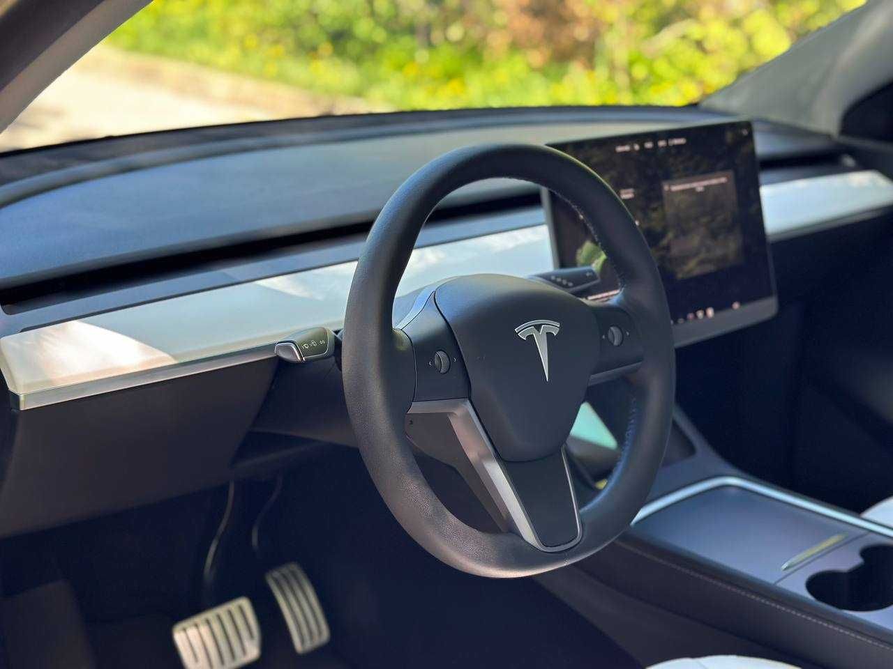 Авто в наявності Tesla Model Y 2021 тесла