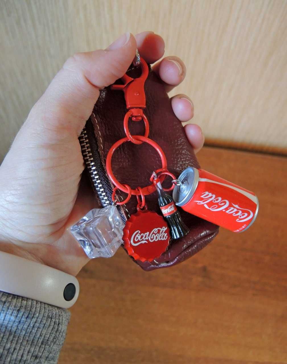 Брелок Coca Cola Кока Кола ключі