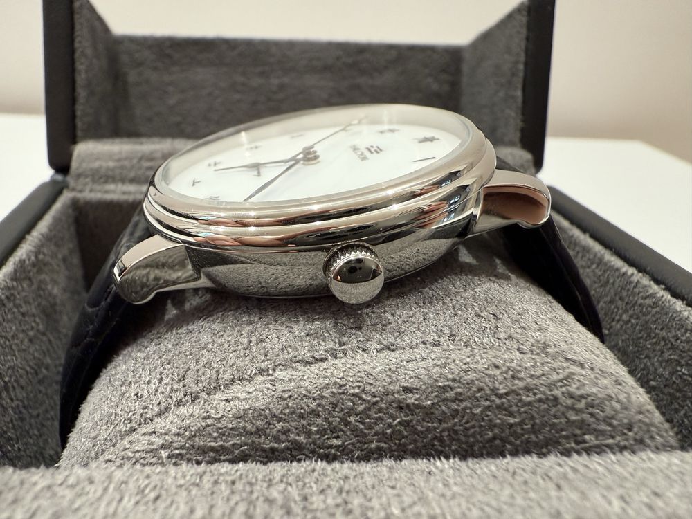 Zegarek Halcyon Journey - indeksy Suzhou, porcelanowa tarcza