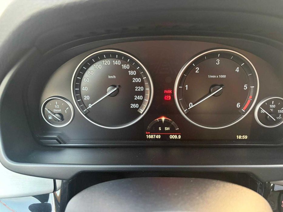 BMW X5 2.5D xDrive 7 Lugares Pack M