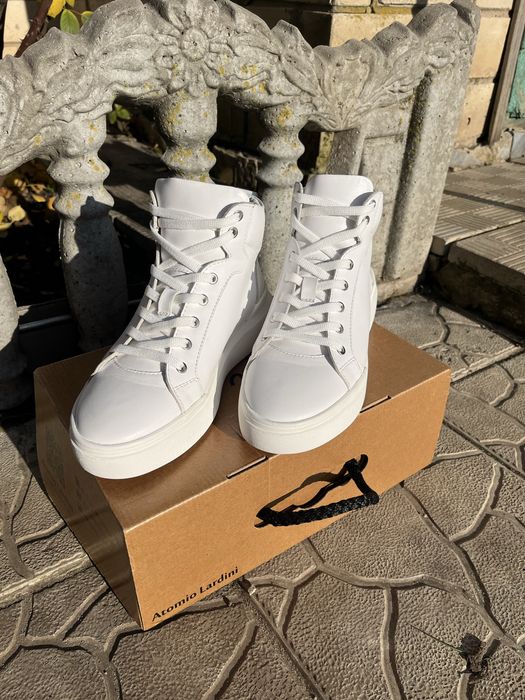 Хайтопи шкіряні, 37 розмір