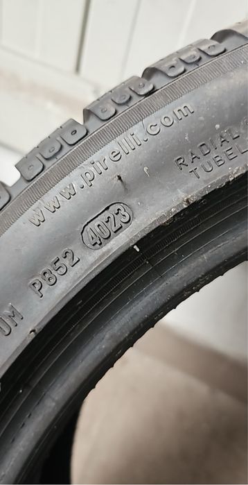 2x Pirelli sottozero 215/45r18