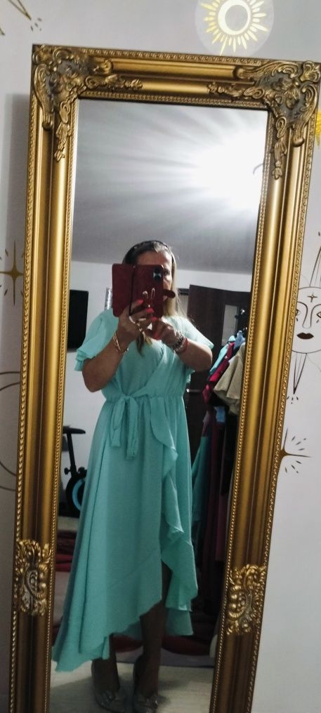 Przepiękna sukienka Na każdą okazję Biust do 140 cm
