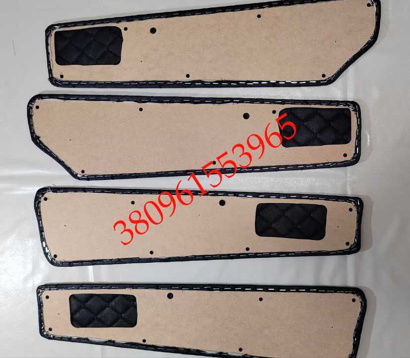 Дверные вставки (ДВП,кожзам) на ВАЗ 2109-099 (новые)