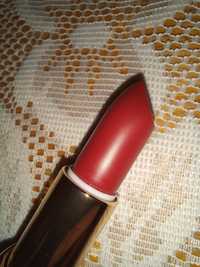 Szminka L'Oreal Color Riche Matte  349 Paris Cherry