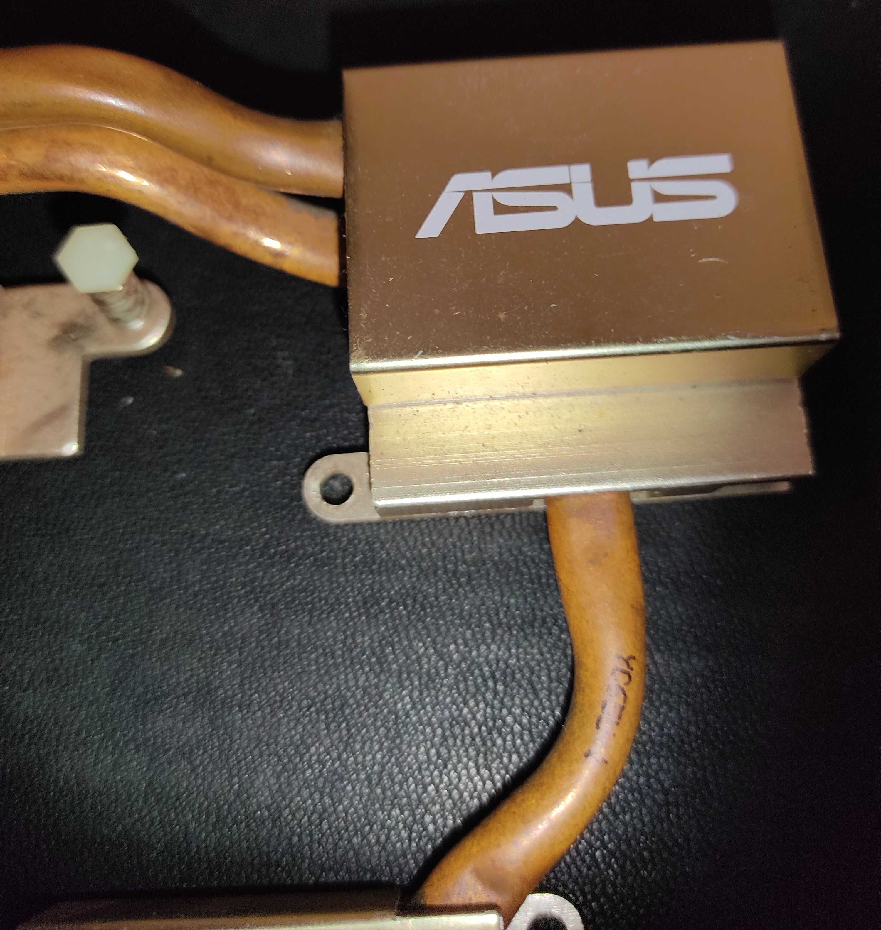 Термотрубка тепловідвід для охолодження мікпроцесорів. ASUS