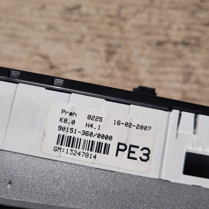 Panel nawiewu klimatyzacji opel astra III H 2007r