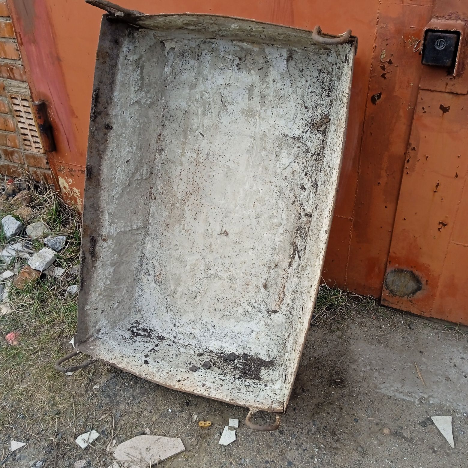 Корито ящик для раствора бетона кладки