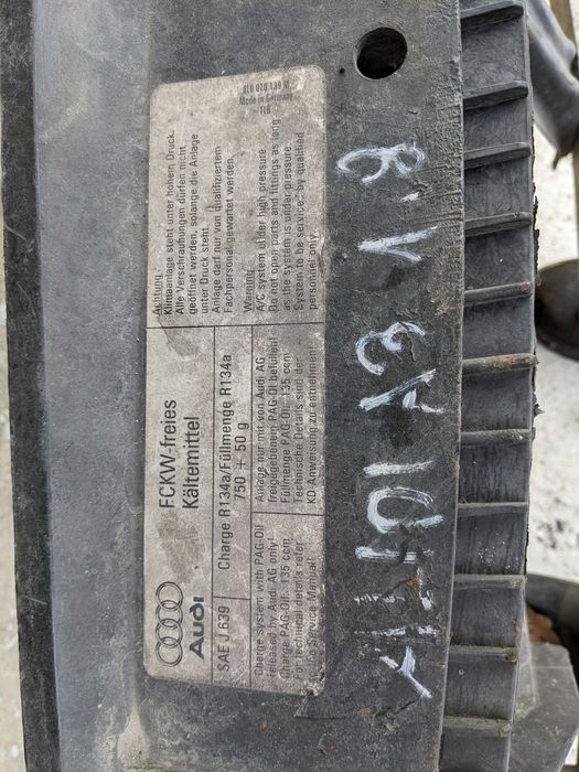 Audi A3 8L 1.8 B Pas Przedni Belka Wzmocnienie