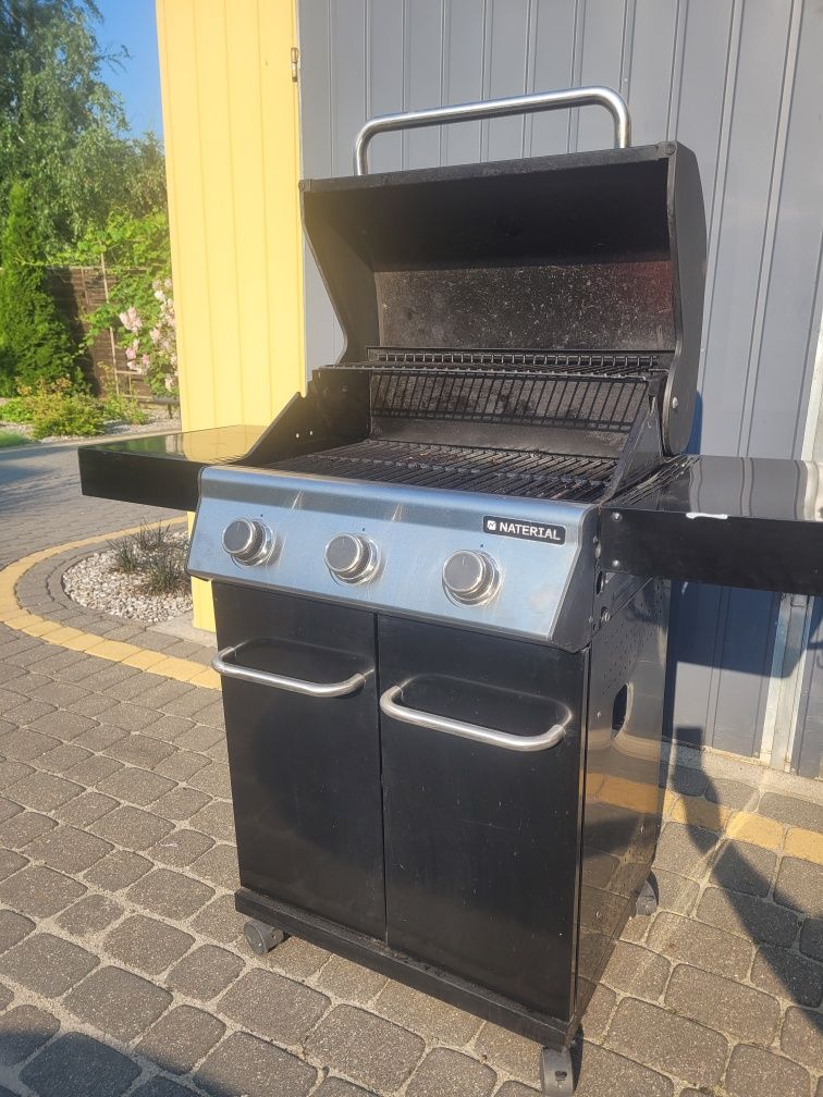 Gril gazowy 3 palnikowy