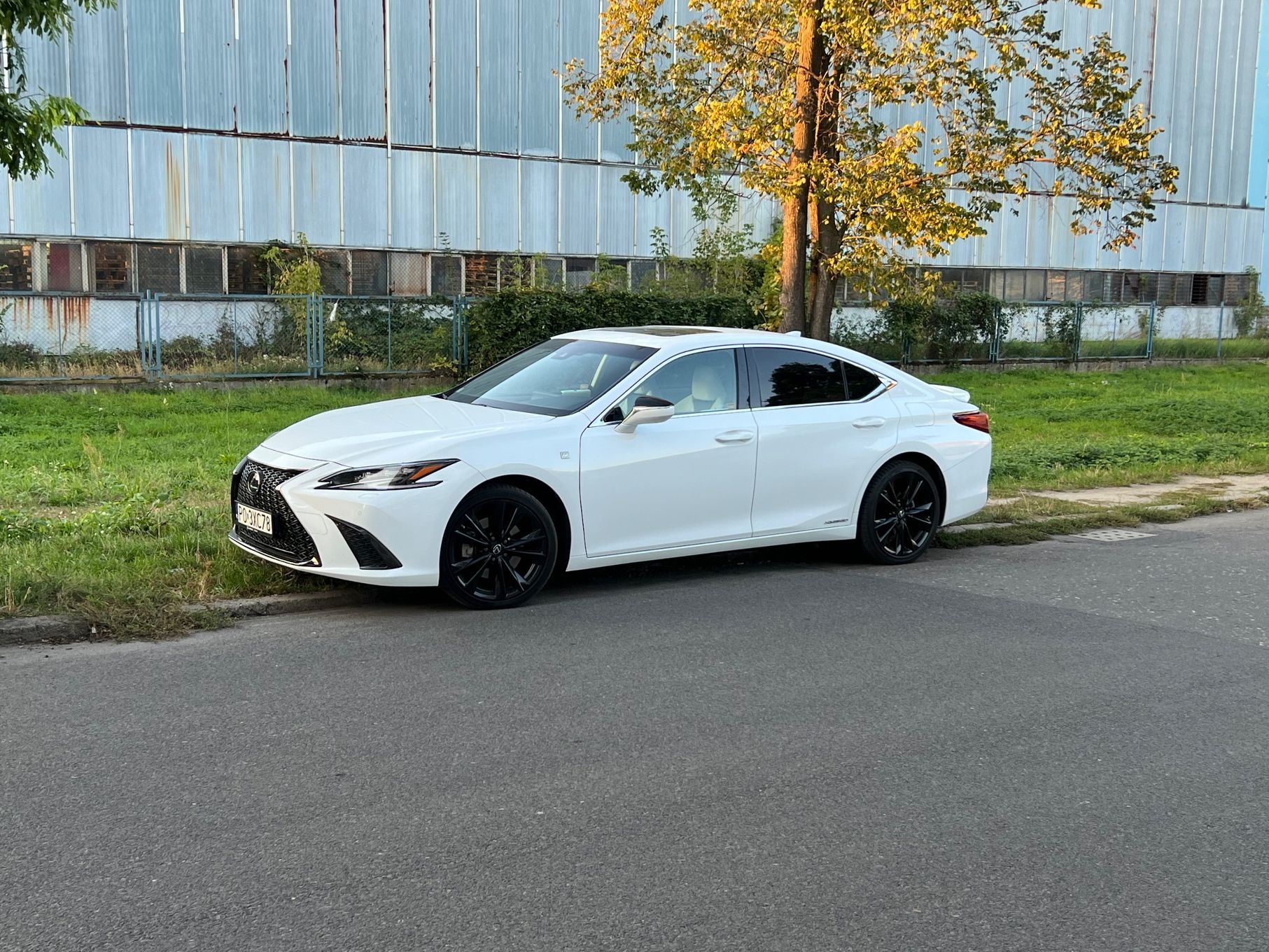Lexus ES Cesja leasingu - Lexus ES 300h F SPORT Edition - 2022, bez odstępnego