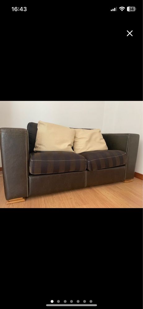 Sofa de pele dois lugares