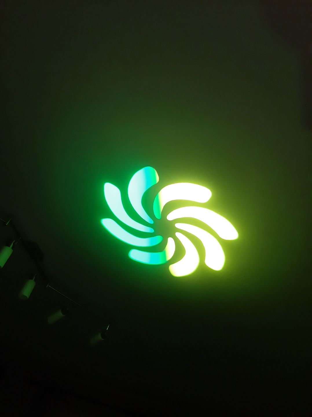 GŁOWA LED 75W 8 Gobo i 10 kolorów